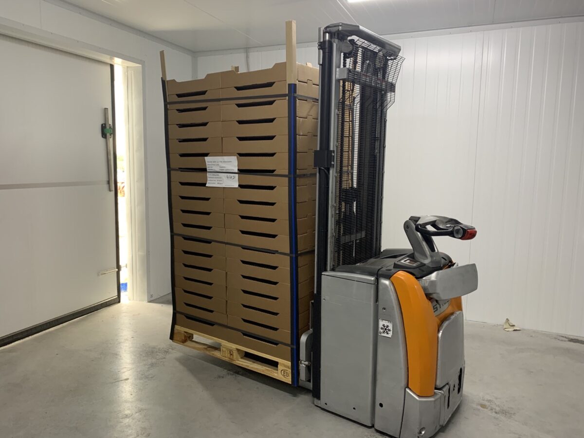 Штабелер: Незамінний помічник у холодильних камерах для заморозки фруктів_1