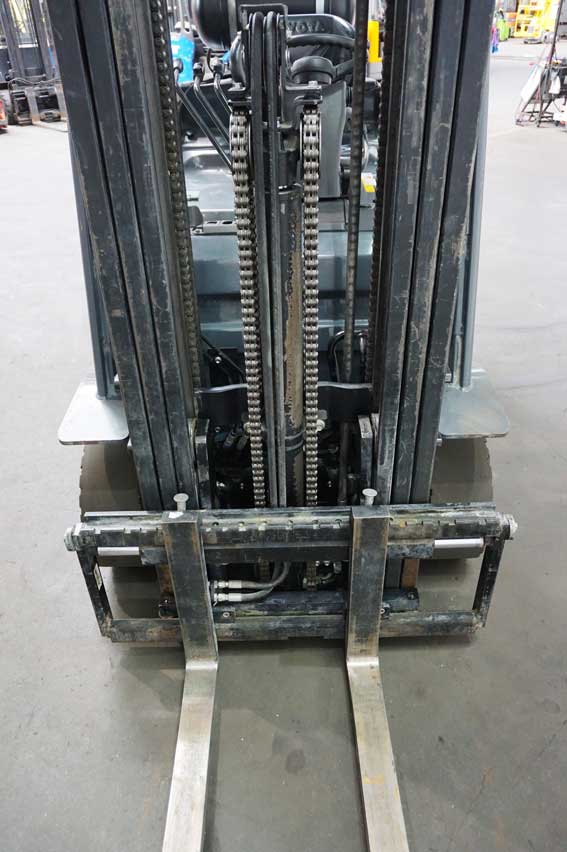 Газовий навантажувач Toyota 8FGKF20 2019_12