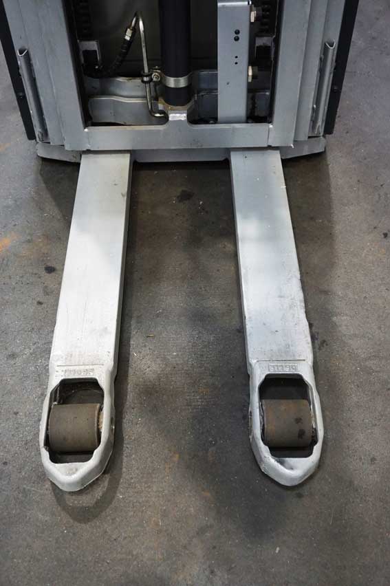 Електричний штабелер STILL EXV - SF 14_7