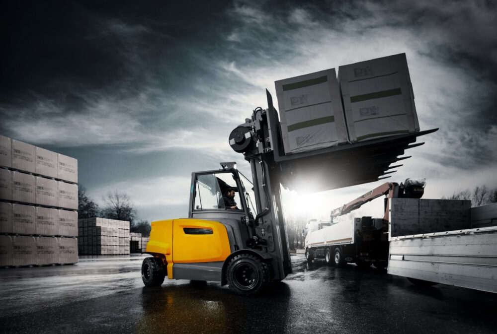 Як правильно обрати модель навантажувача для вашого бізнесу Як правильно обрати модель навантажувача для вашого бізнесу