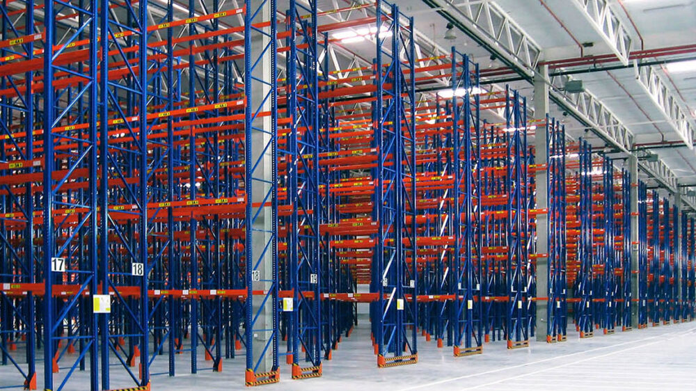 Стелажі для палет: ефективне рішення для оптимізації складського простору