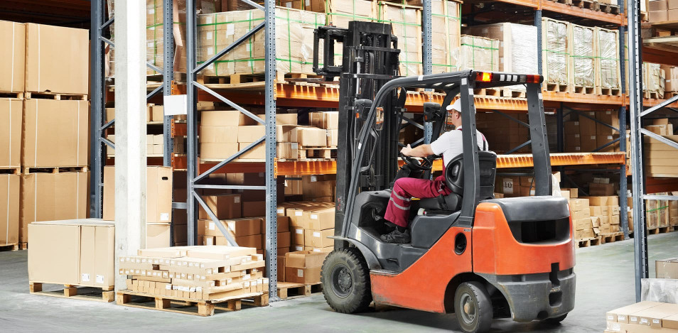 Лізинг vs покупка складської техніки: що вигідніше для вашого бізнесу?