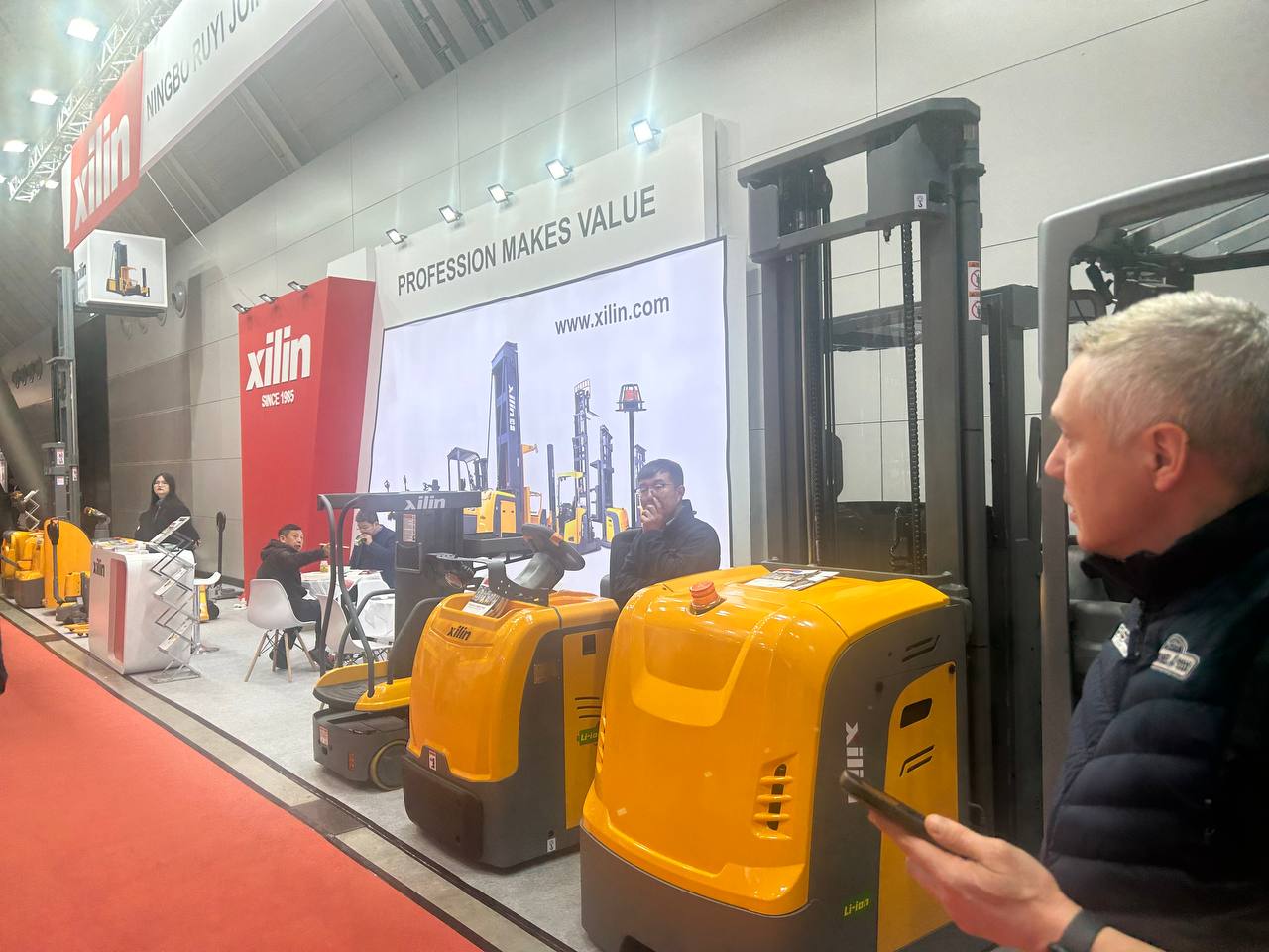 Висновки з LogiMAT 2026: куди рухається ринок складської техніки